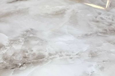 Table basse doré effet marbre blanc Monaco Ferucci